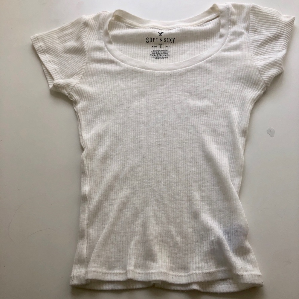 American Eagle White T-Shirt